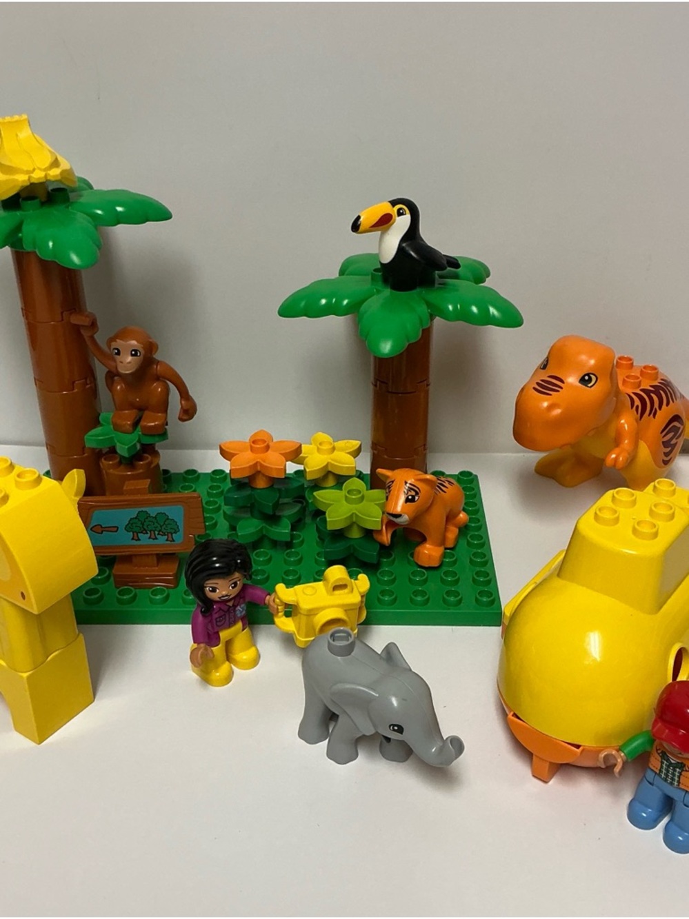 Lego Duplo Jungle Animals & Adventure Lot